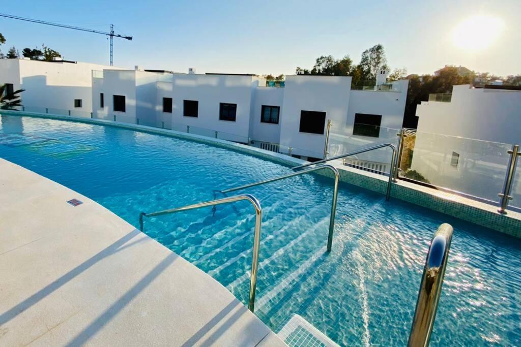 Puente Premium Rooftop & Garden Appartement *
