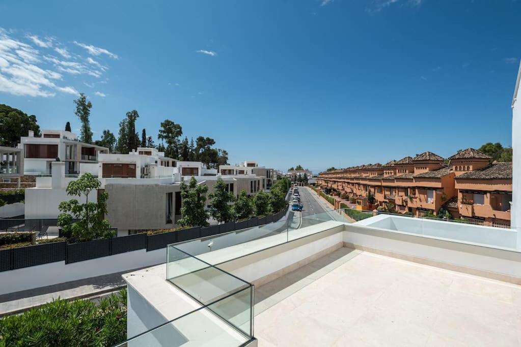 Puente Premium Rooftop & Garden Marbellac