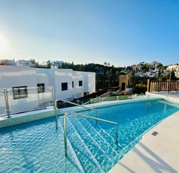 Puente Premium Rooftop & Garden Appartement Marbellac