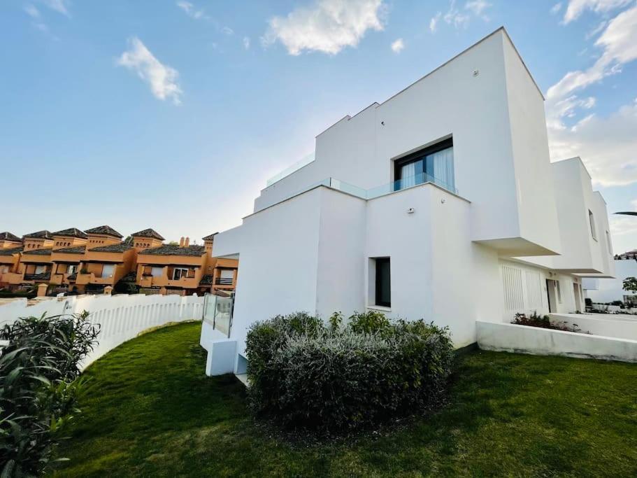 Appartement Puente Premium Rooftop & Garden *